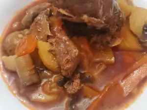 Varkensschenkel uit de slowcooker
