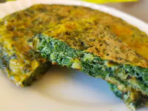 Spaanse tortilla met spinazie en verse knoflook
