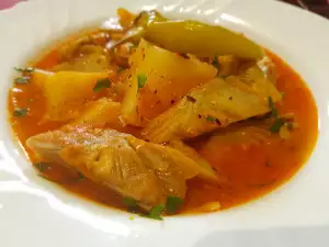 Vegan stoofpot met artisjokken en aardappelen