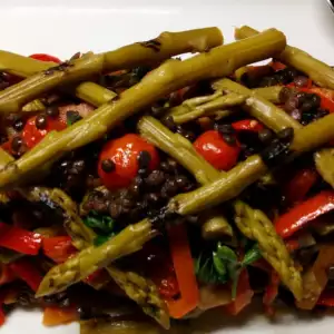 Beluga zwarte linzensalade