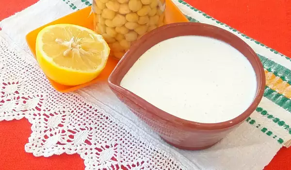 Vegan mayonaise met kikkererwtenwater (aquafaba)