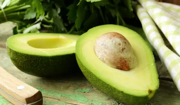 Hoe pel je een avocado