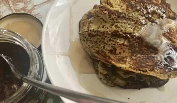 Bananen pannenkoeken met eieren, zonder bloem