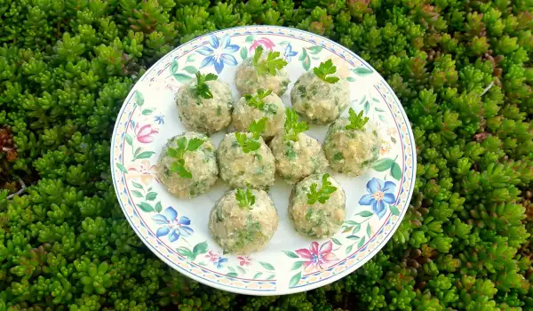 Witte bonenballetjes met boter en peterselie