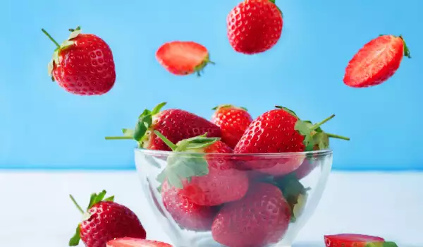 Dit is waarom we meer aardbeien moeten eten