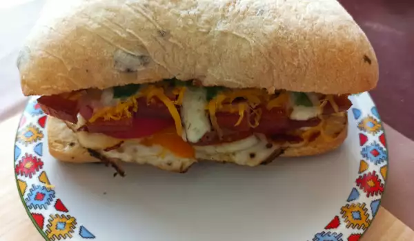 Ciabatta sandwich met halloumi