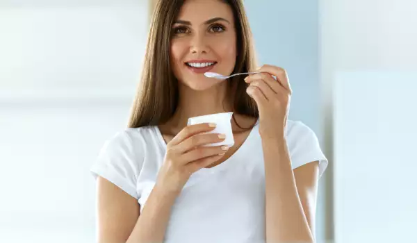 Waarom zouden we elke dag yoghurt moeten eten