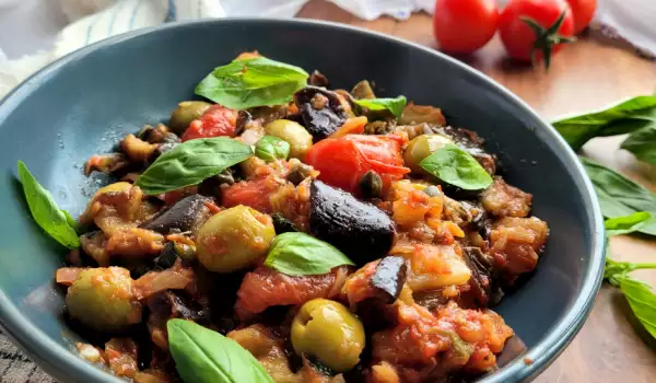 Siciliaanse caponata salade