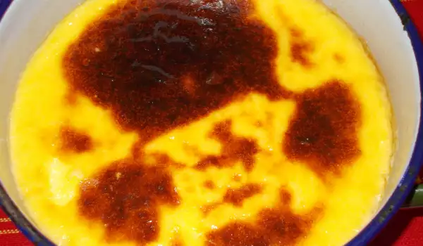 Crème karamel in een pot