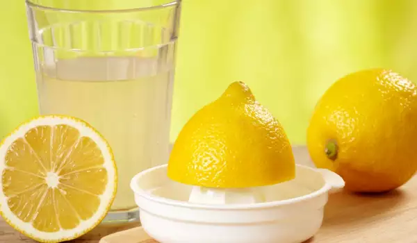 Waarom wordt citroenzuur toegevoegd aan jam?