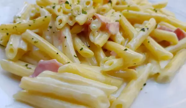 Traditionele pasta carbonara