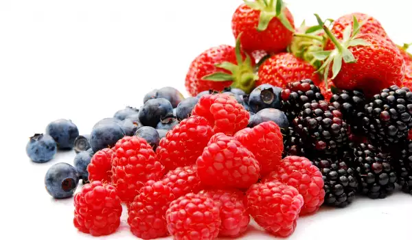 Verschillende bessen en fruit zijn goed voor mannen