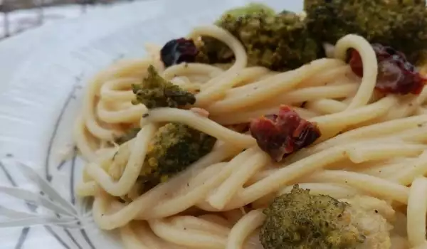 Pasta met broccoli en roomkaas