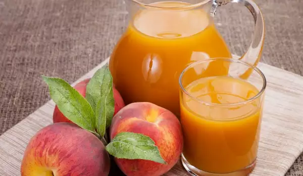 Waarom zouden we vaker perziksap moeten drinken?