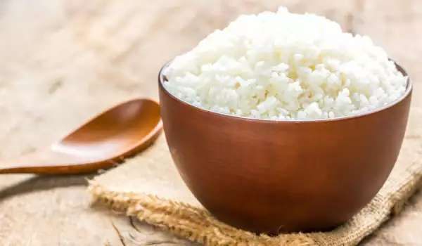 Wanneer en hoe moet je rijst weken?