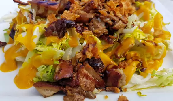 Salade met foie gras en een mango dressing