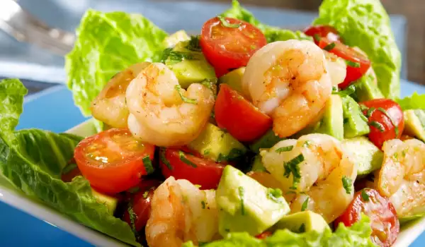 Salade van garnalen en avocado