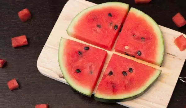 Hoe snijd je watermeloen?