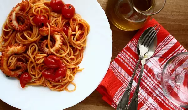 Spaghetti bereiden