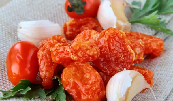 Zongedroogde tomaten zijn rijk aan ijzer