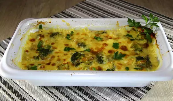 Ovenschotel met broccoli en kaas