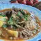 Stoofpot met lamsvlees en erwten