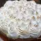 Lichte merengue taart