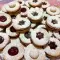 Linzers met speltmeel en aardbeienjam