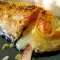 Bladerdeeg rol met geitenkaas en jam