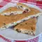 Glutenvrije hartige cake met olijven en roomkaas