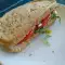 Vegetarische boterham met rucola