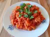 Vegan rijst met tomaten uit blik