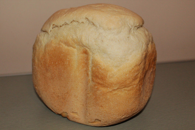 Witbrood in broodbakmachine