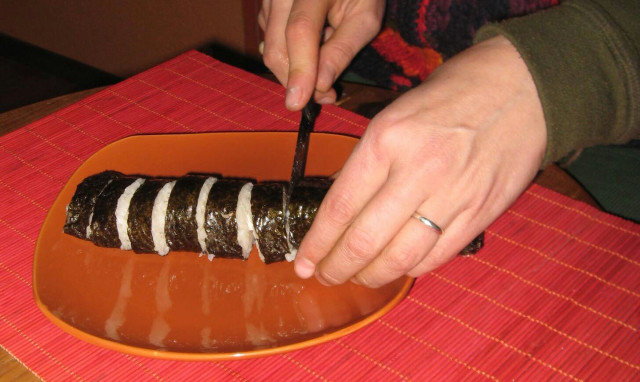 Kimbap met zeewier en krabsticks
