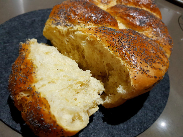 Gevlochten joods brood (Challa)