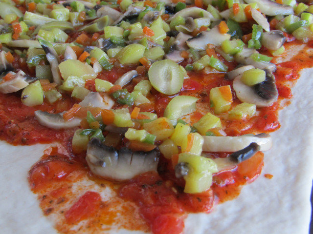Veganistische Stromboli pizza