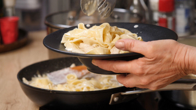 Fettuccine met kip en roomsaus