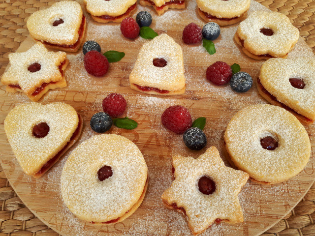 Linzer koekjes met baileys