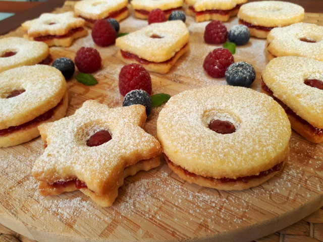 Linzer koekjes met baileys