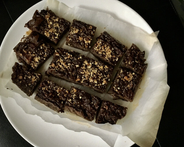 Vegan brownie met kikkererwten