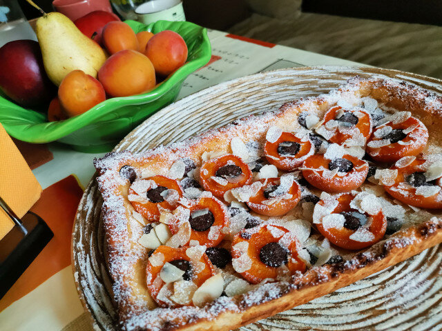 Glutenvrije taart met abrikozen en kokos