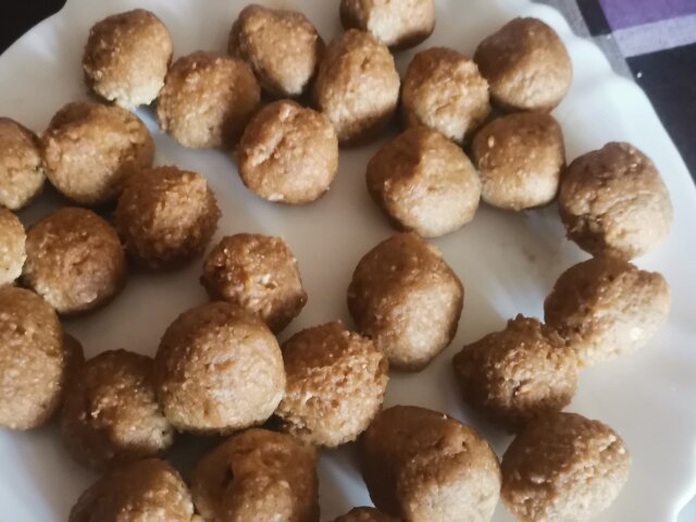 Pindakaas proteïne ballen